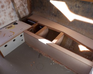 The assembled settee. 