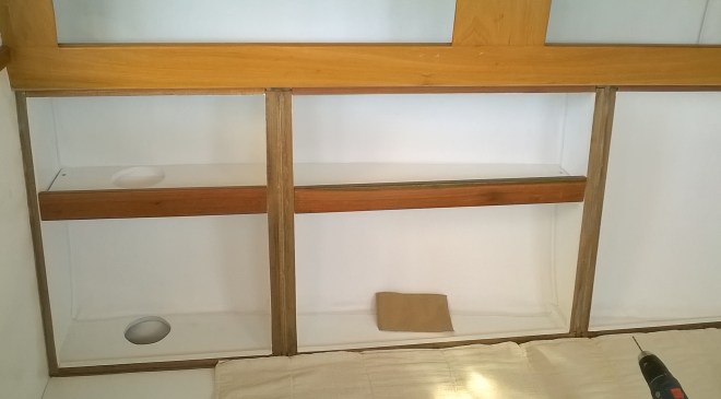 shelves_installed
