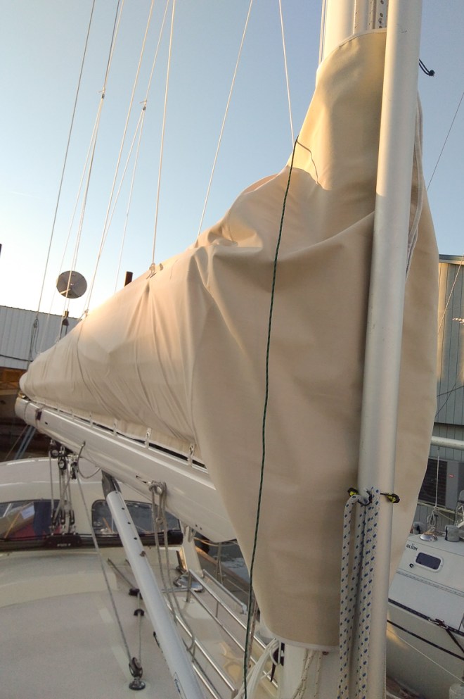 sail cover 1