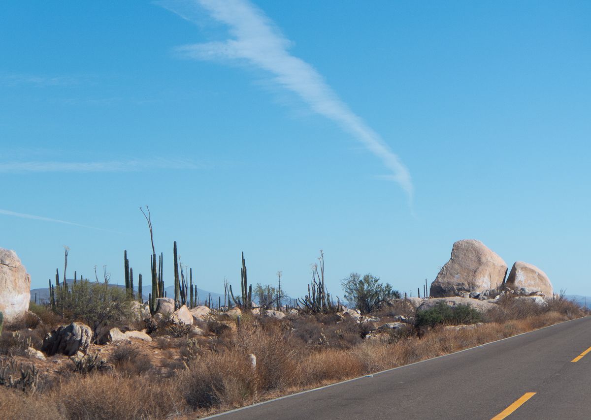 baja-hwy-1-rocks.jpg